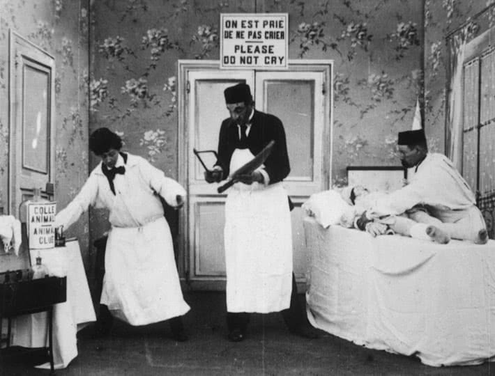 Кадр из фильма "Хирургия на рубеже веков"