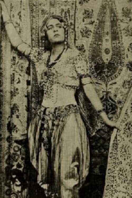 Кадр из фильма "Женщина тайны"