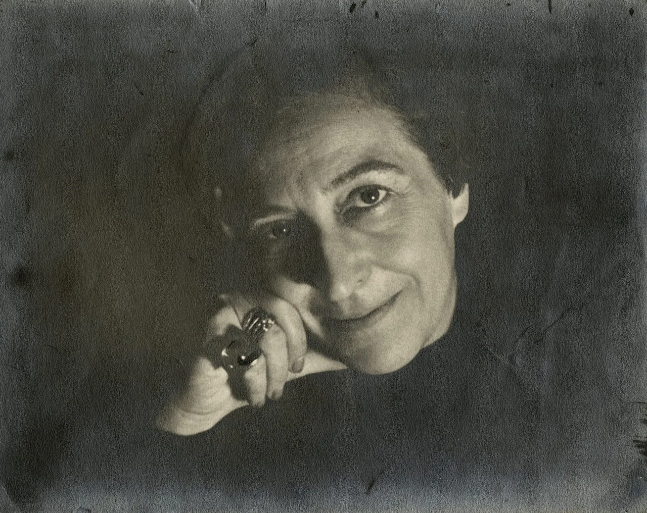 Фотография Жермен Дюлак