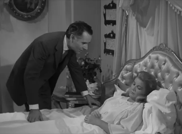 Кадр из эпизода “Sybilla”