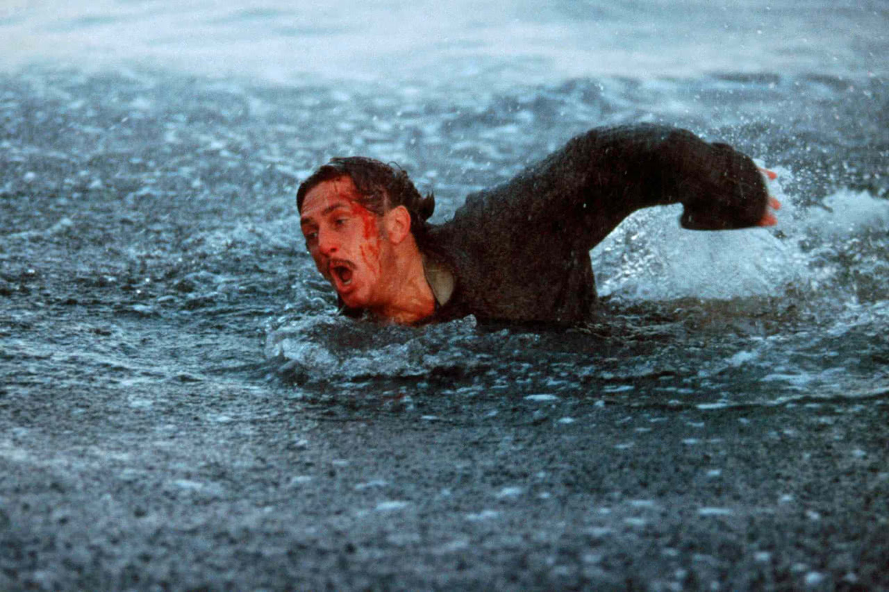 Кадр из фильма "Вес воды"