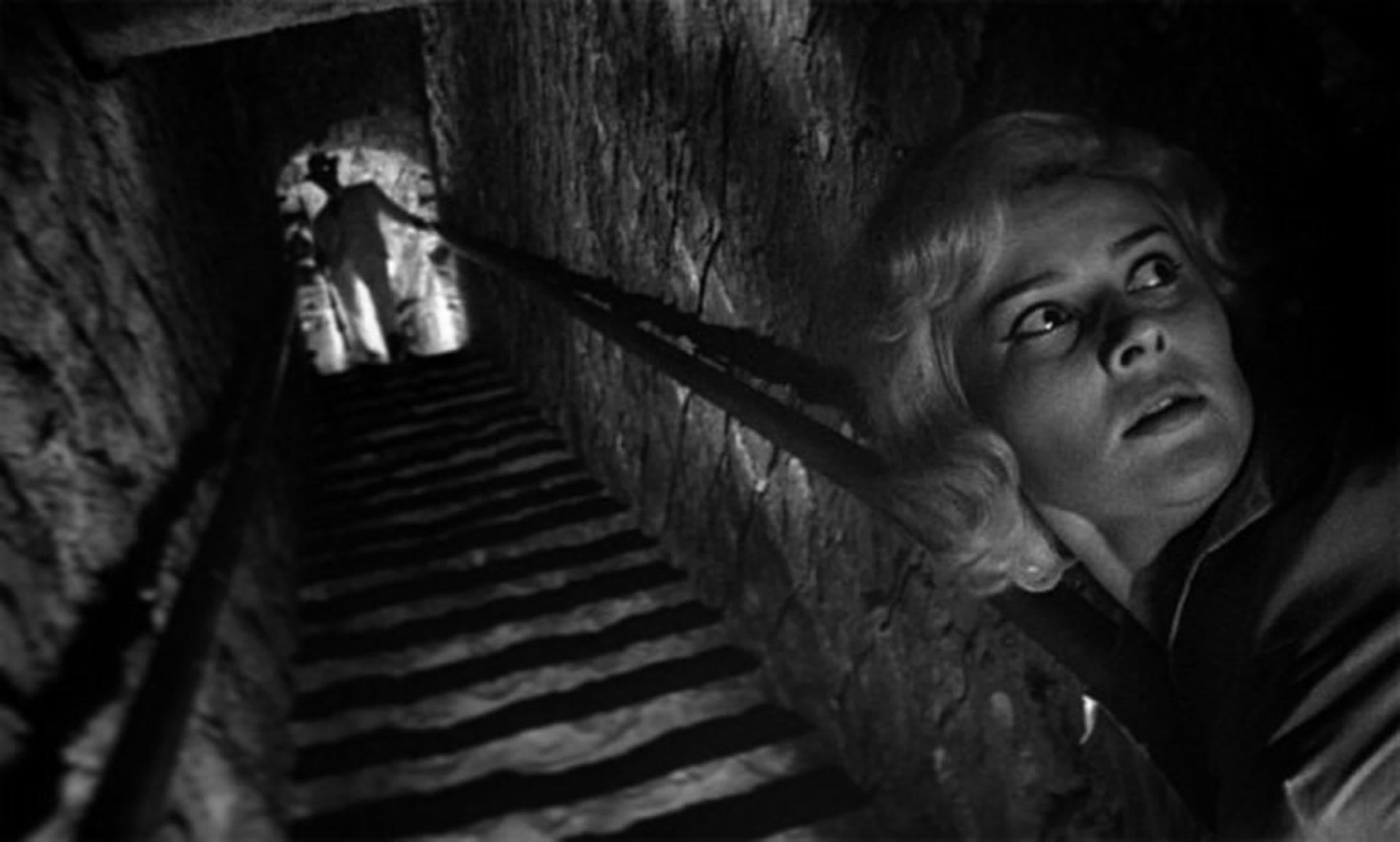 кадр из Кровавая баня